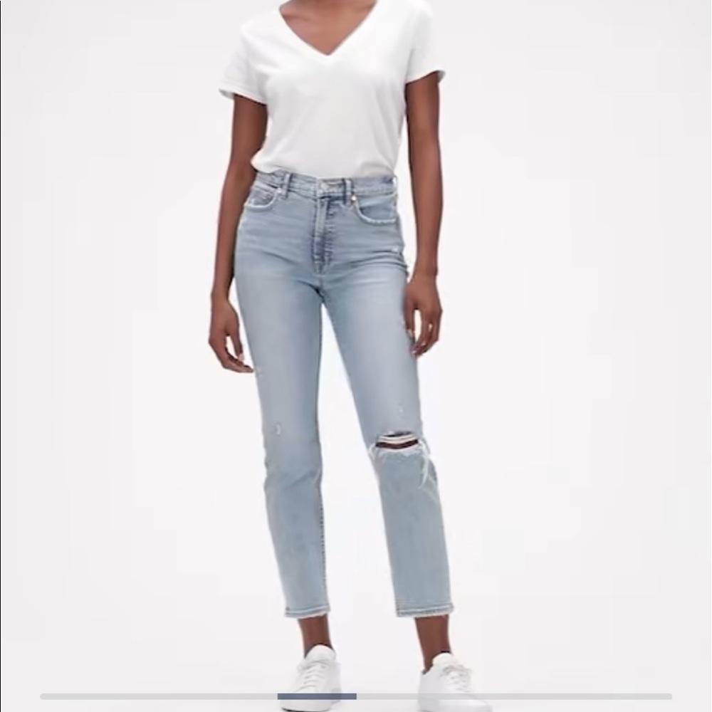 GAP distressed high rise cigarette